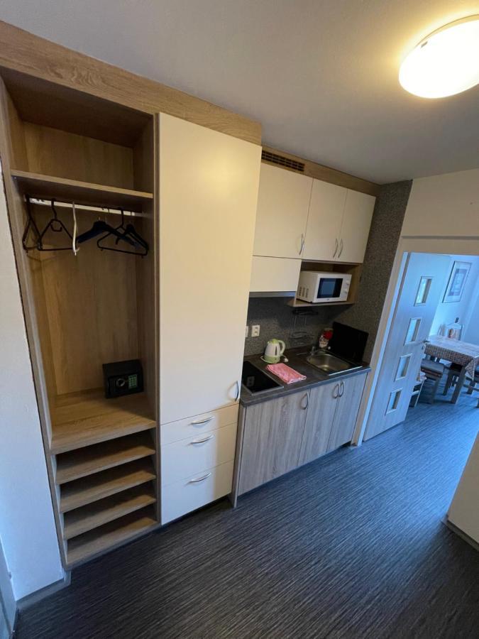 Maxovo Království Apartamento Rovensko pod Troskami Exterior foto