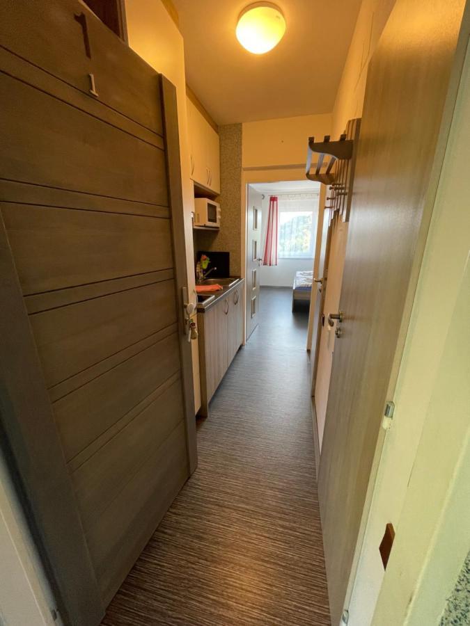 Maxovo Království Apartamento Rovensko pod Troskami Exterior foto